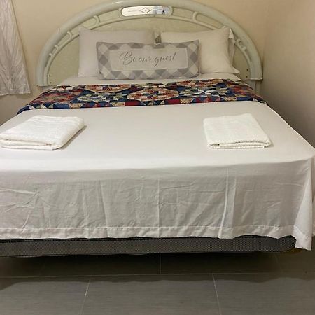 A Delightful Room In Queens New York Exteriör bild